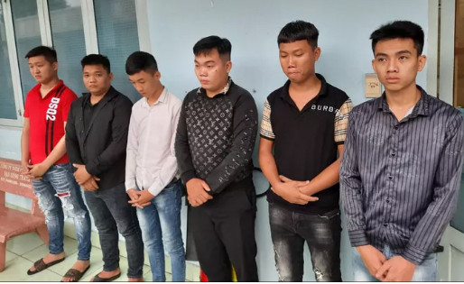 Các đối tượng tại cơ quan công an (ảnh công an cung cấp)