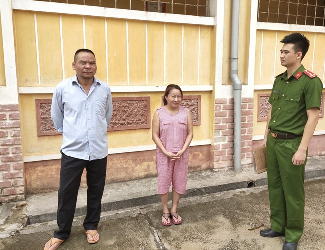 Ổ mại dâm giá 250.000 núp bóng tiệm massage