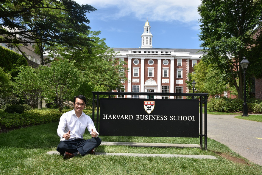 Ông Tony Dzung - Chủ tịch HĐQT HBR Holdings