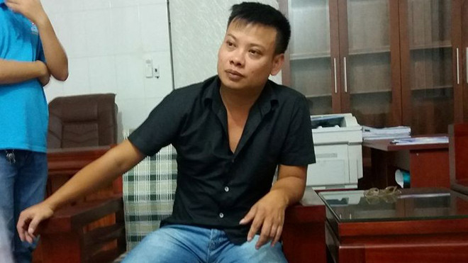 Tài xế Đông cho biết vì trời tối lại mưa to nên lạc đường