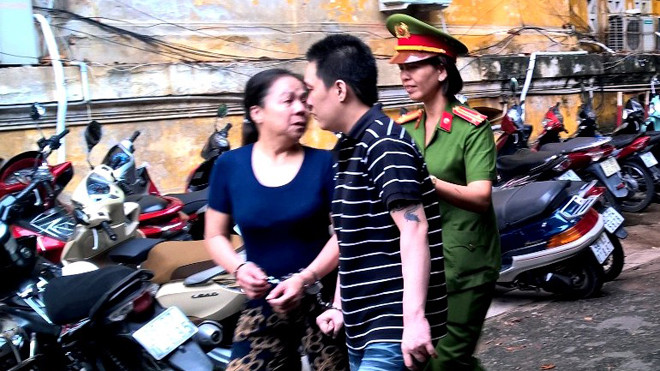 Các bị cáo tại phiên toà. Ảnh: Tân Châu