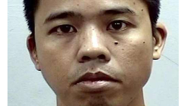 Raejali Buntut ở sân bay tới 18 ngày. Ảnh: Straitstimes.