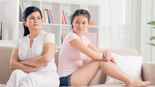 Sống trong nhà mình mà tôi cứ phải giữ kẽ vì sợ con dâu dỗi