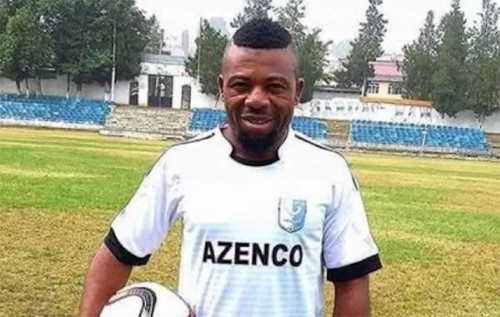 Emenayo khẳng định bản thân chỉ mới 23 tuổi.