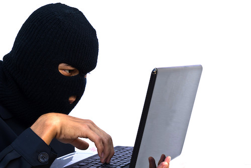 Nhóm tấn công đã gửi email mạo giám đốc để yêu cầu chuyển tiền.