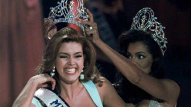 Alicia Machado là Hoa hậu Hoàn vũ năm 1996. Ảnh: AP