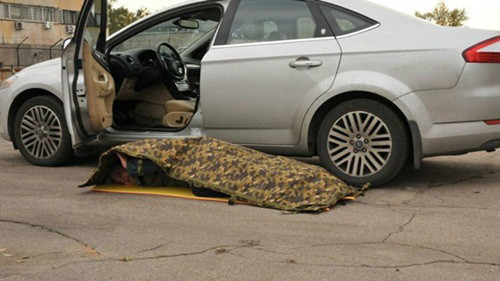 Loại chăn mới có thể bảo vệ thường dân trước các mảnh bom đạn. Ảnh: Sputnik