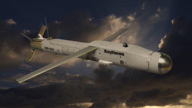 Bom SDB II vũ khí độc đáo của không quân Mỹ. Ảnh: Raytheon