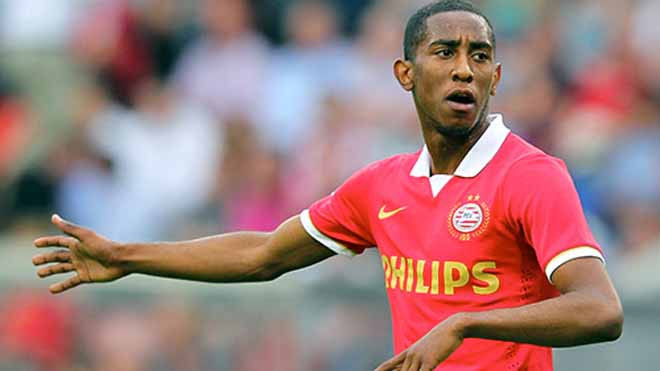 Joshua Brenet rất tự tin vào khả năng của PSV sau khi đội vượt qua vòng bảng.