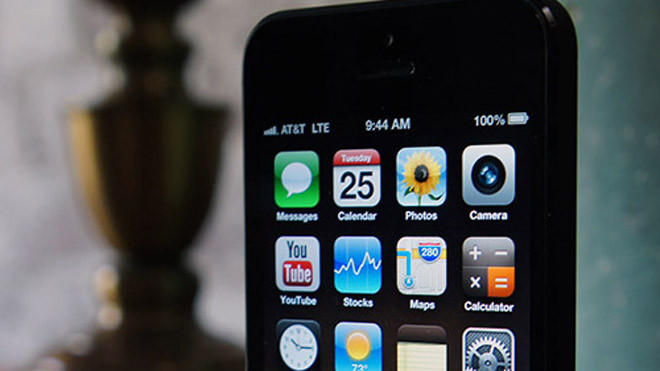 iPhone 5 và iPhone 5S tự động vào mạng LTE dù đã kết nối với Wi-Fi.