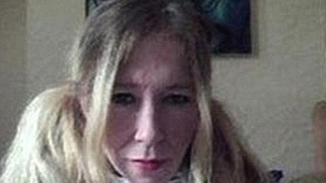 Sally Jones bày tỏ ý muốn đánh bom tự sát sau khi chồng bị Mỹ tiêu diệt. Ảnh: Mirror