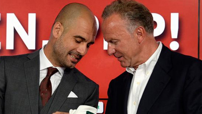 Pep (trái|) và Rummenigge đã có ba năm cộng tác thành công. Ảnh: Reuters