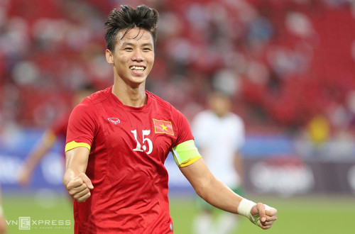 Nhờ chi hơn 800 triệu đồng điều trị và thường xuyên thăm hỏi Anh Khoa, Ngọc Hải được giảm án, trở lại thi đấu sớm. Ảnh: Đức Đồng.