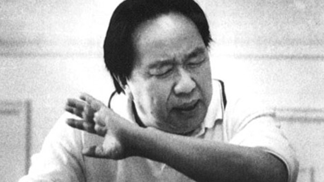 Mâu Kỳ Trung lúc còn làm chủ tịch HĐQT.