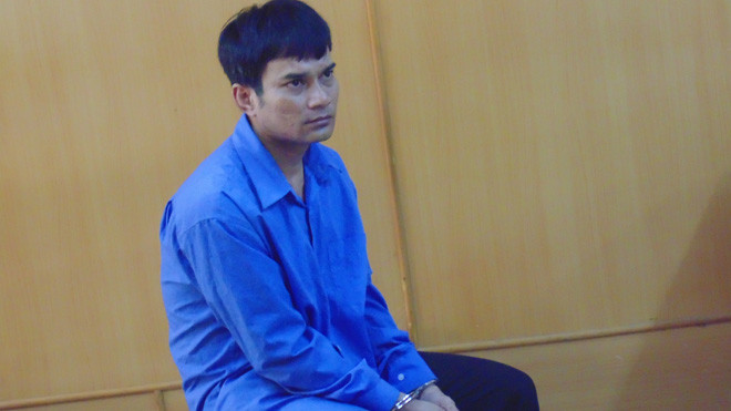 Tạ Hoàng Ơn tại phiên tòa ngày 30/3. Ảnh: Tân Châu