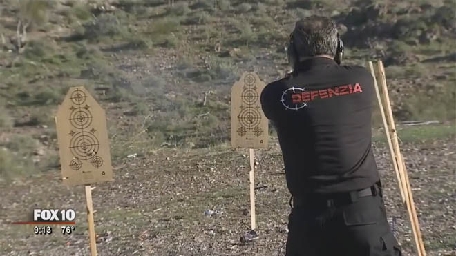 Cảnh sát Mỹ đặt mua súng ngắn 'ong bắp cày' Nga