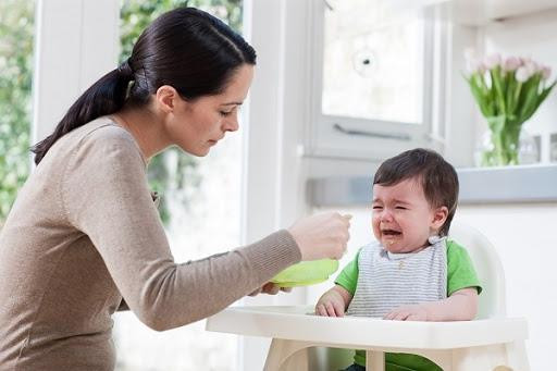 Trẻ biếng ăn là biểu hiện của rối loạn tiêu hóa