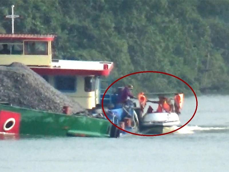 Kiểm tra chớp nhoáng trên sông, 3 CSGT ở Bình Dương bị tạm đình chỉ công tác 