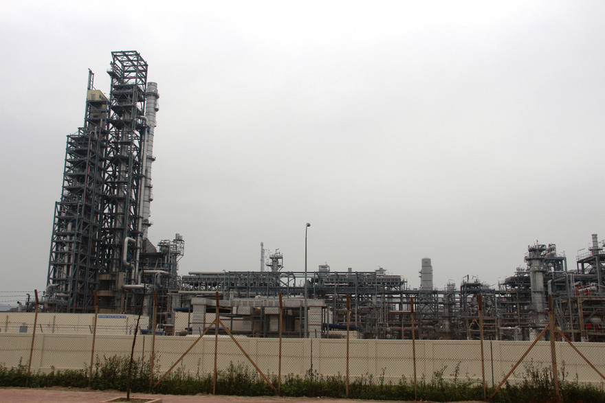 Nhiều doanh nghiệp, nhà máy tại Khu Kinh tế Nghi Sơn không nghỉ Tết