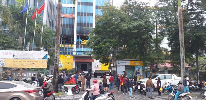 Phong tỏa toà nhà Dầu khí cháy, nhiều người chưa thể tiếp cận nơi làm việc