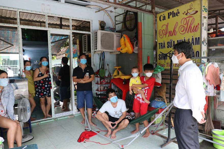 Chủ tịch Bình Dương nói chuyện trực tuyến với người dân vào tối 15/9