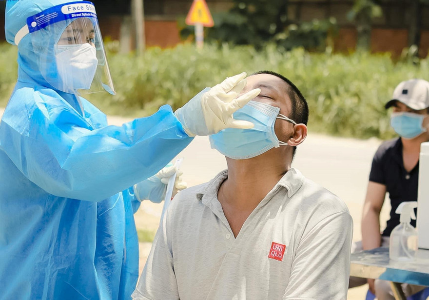 Bình Dương vượt mốc 55.000 ca mắc, gần 300 doanh nghiệp ‘3 tại chỗ’ tạm ngưng