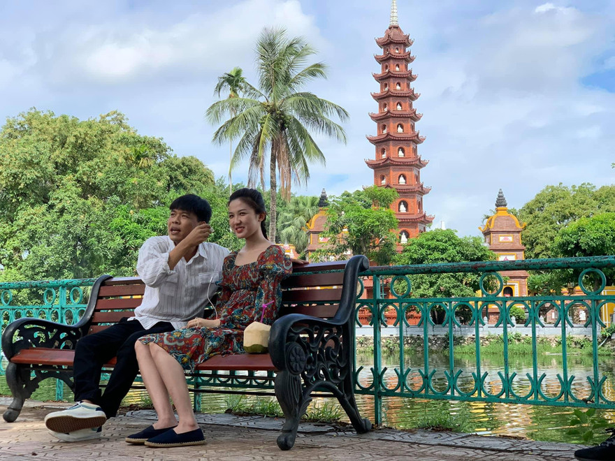 Lương Thanh thoát bóng 'tiểu tam' lại vướng tin đồn yêu đồng giới