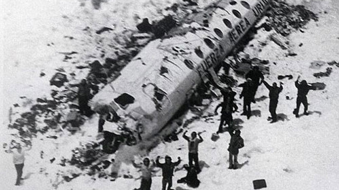 Tiết lộ chấn động của người sống sót sau tai nạn máy bay