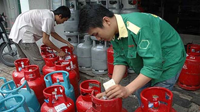 Giá gas giảm 20.500 đồng/bình 12 kg (ảnh minh họa)
