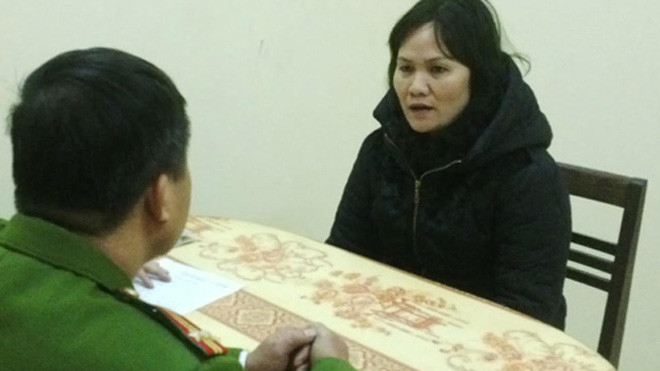 Bà Hà tại cơ quan điều tra.