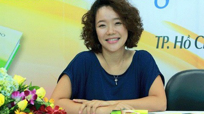 Cô Hồ Phụng Hoàng sinh năm 1976, hiện là quản lý phụ trách bộ phận hướng nghiệp ở một trường đại học ở TP HCM. Ảnh: FBNV. 