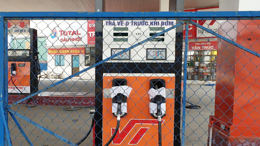 Công an Bình Dương nói gì về việc khám xét, niêm phong loạt cây xăng?