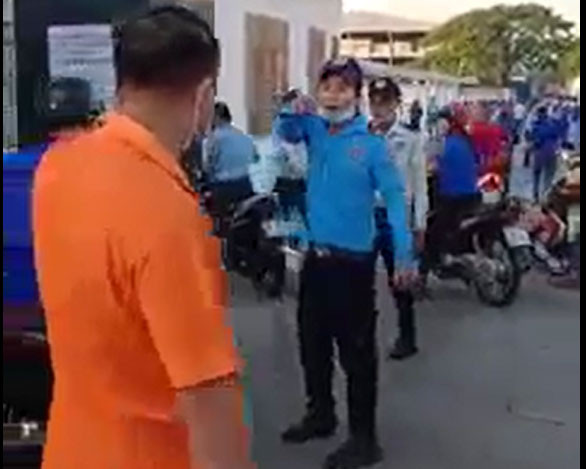 Bảo vệ công ty ở Bình Dương dùng gậy đánh công nhân dã man