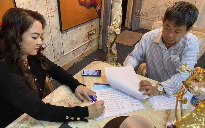 Bà Hằng ký đơn tố cáo gửi Bộ Công an 