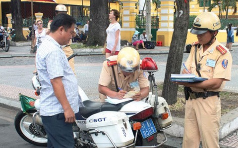 TPHCM xử phạt vi phạm giao thông qua hình ảnh trên 14 tuyến đường