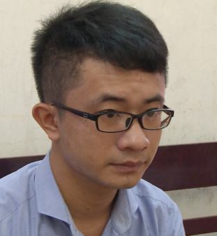 Bắt giữ nhân viên làm giả giấy phép xây dựng