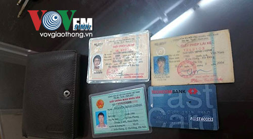 Tài sản trong chiếc ví bị đánh rơi