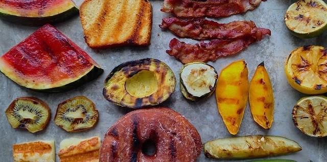 12 thực phẩm ăn rất ngon khi nướng có thể bạn chưa biết