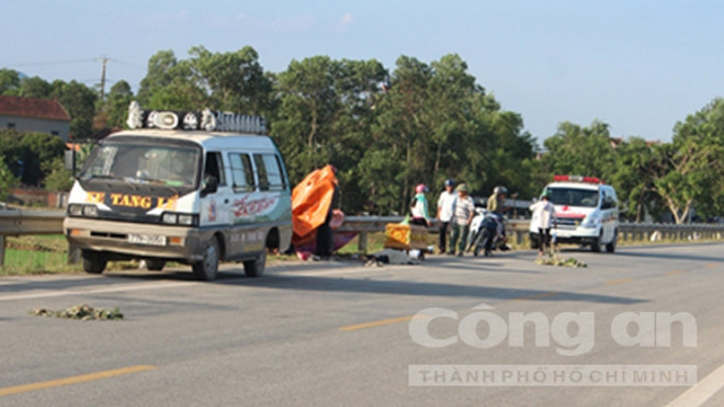 Hiện trường vụ tai nạn. Ảnh CSGT