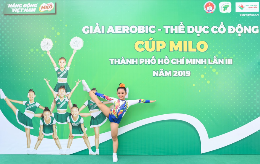 Nét đẹp khỏe khoắn trong từng động tác của các em nhỏ