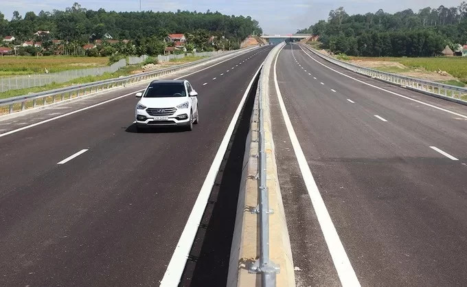 Cao tốc Đà Nẵng - Quảng Ngãi sẽ kết nối với các dự án cao tốc sắp xây dựng. Ảnh: Đắc Thành. 