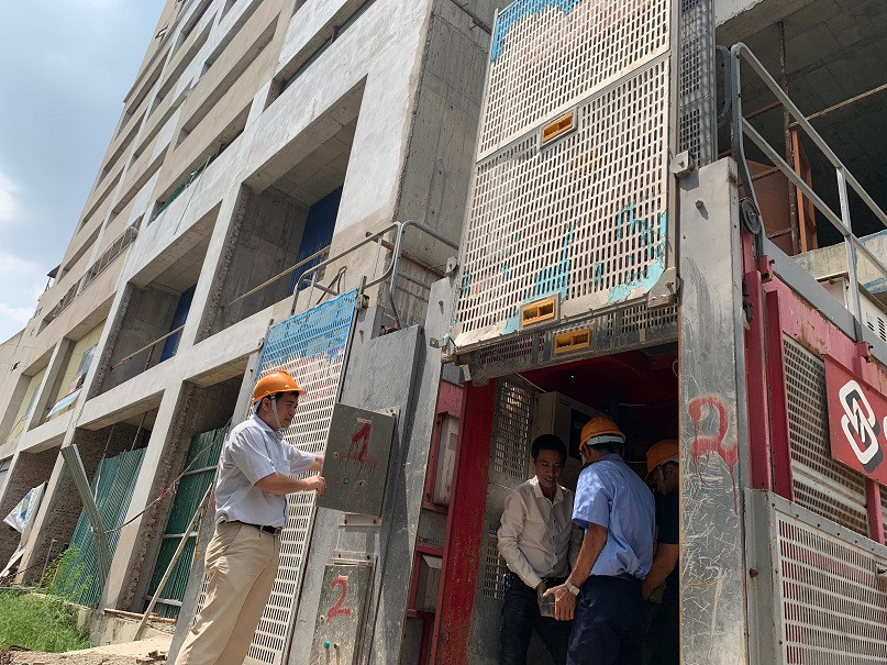 Dự án Eco Green đang được tái khởi động, dự kiến bàn giao căn hộ cho cư dân chậm nhất là 30/1/2020. 