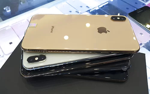 iPhone khóa mạng không còn được ưa thích như trước. Ảnh: Bảo Lâm.