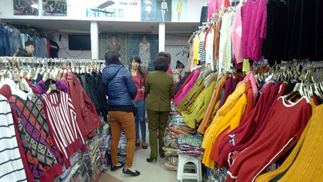 Thu giữ hàng nghìn sản phẩm thời trang 'nhái' thương hiệu nổi tiếng