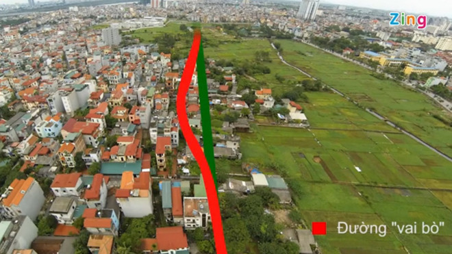 Trước đó, một số hộ dân trong khu vực dự án cho rằng đoạn tuyến 200 mét qua các tổ 14, 15 Lâm Du, phường Bồ Đề bị “nắn cong” gây lãng phí hàng trăm tỷ đồng tiền giải phóng mặt bằng. Tuyến đường liên khu vực dài khoảng 8,5 km, được phân làm 5 đoạn. Đoạn