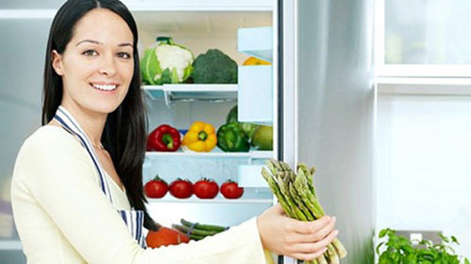 Xử lý 'ổ vi khuẩn' từ tủ lạnh