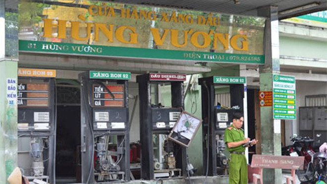 Hiện trường nổ cây xăng Hùng Vương, TP Sóc Trăng sáng 25/12.