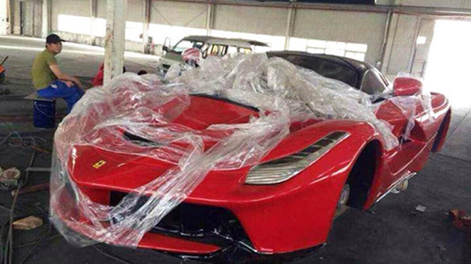 Ferrari LaFerrari bản sao.