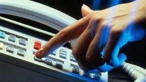 Điện thoại phát điện giật bất tỉnh cụ bà 67 tuổi