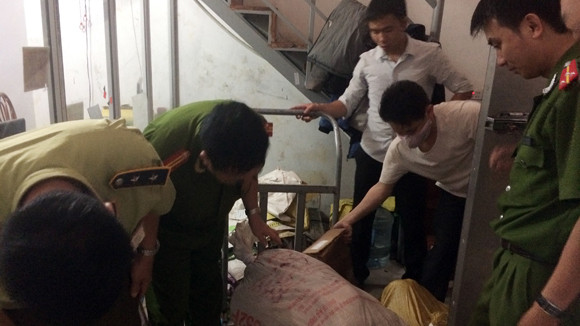 Hàng không rõ nguồn gốc, hết "date" tại kho lạnh Công ty TNHH kinh doanh thực phẩm Tiến Đạt